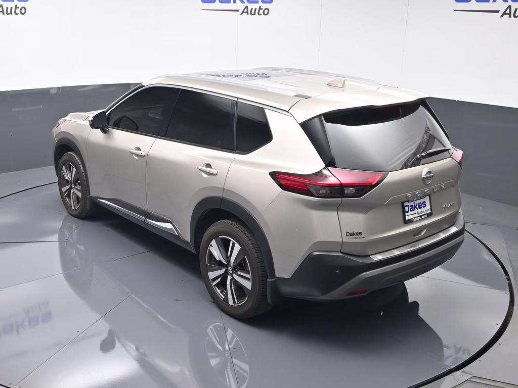 2021 Champagne Silver Metallic Nissan Rogue SL AWD SUV