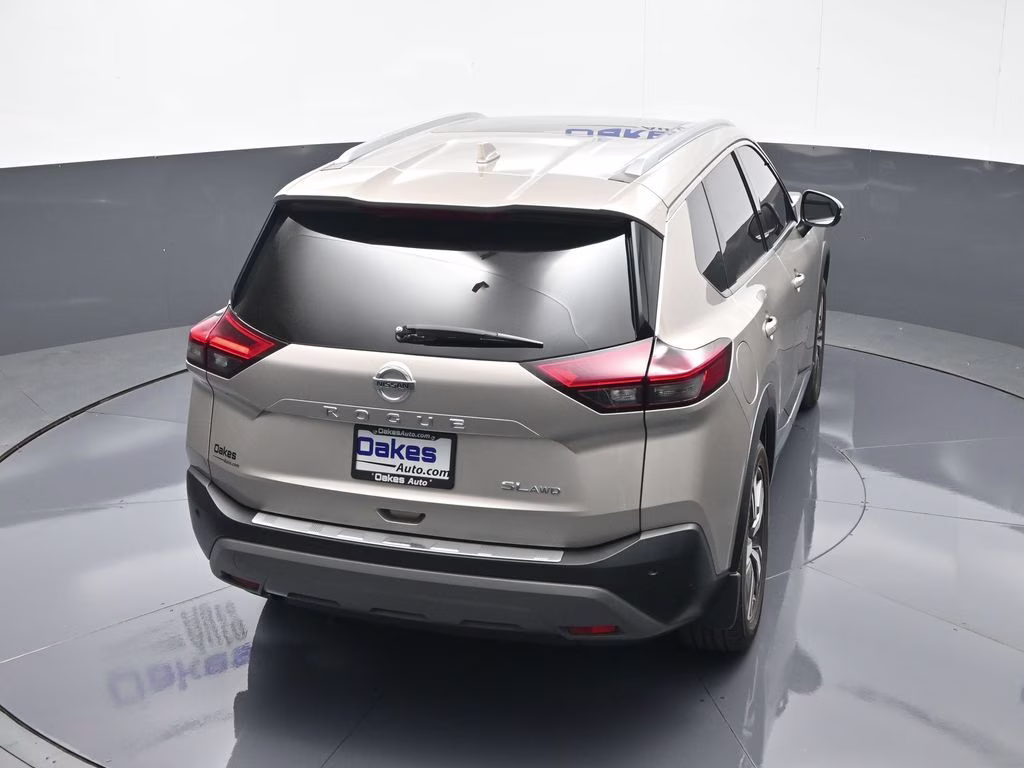 2021 Champagne Silver Metallic Nissan Rogue SL AWD SUV