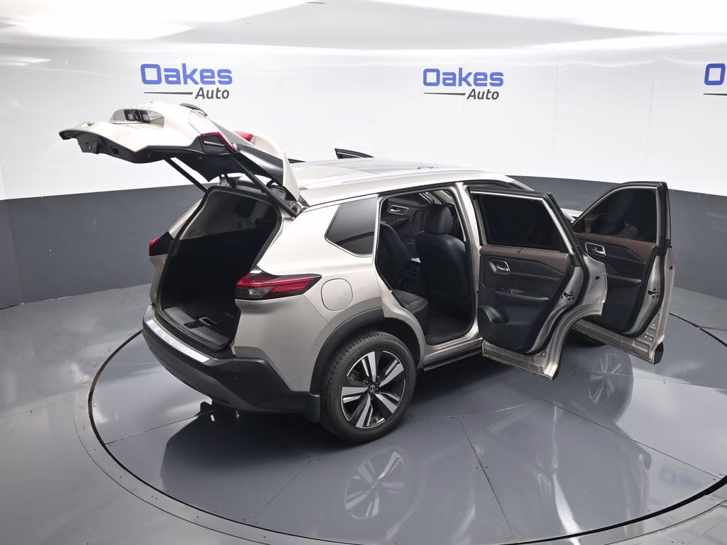 2021 Champagne Silver Metallic Nissan Rogue SL AWD SUV