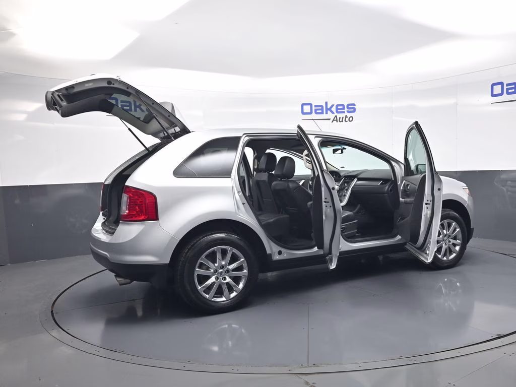 2014 Ingot Silver Ford Edge SEL FWD SUV