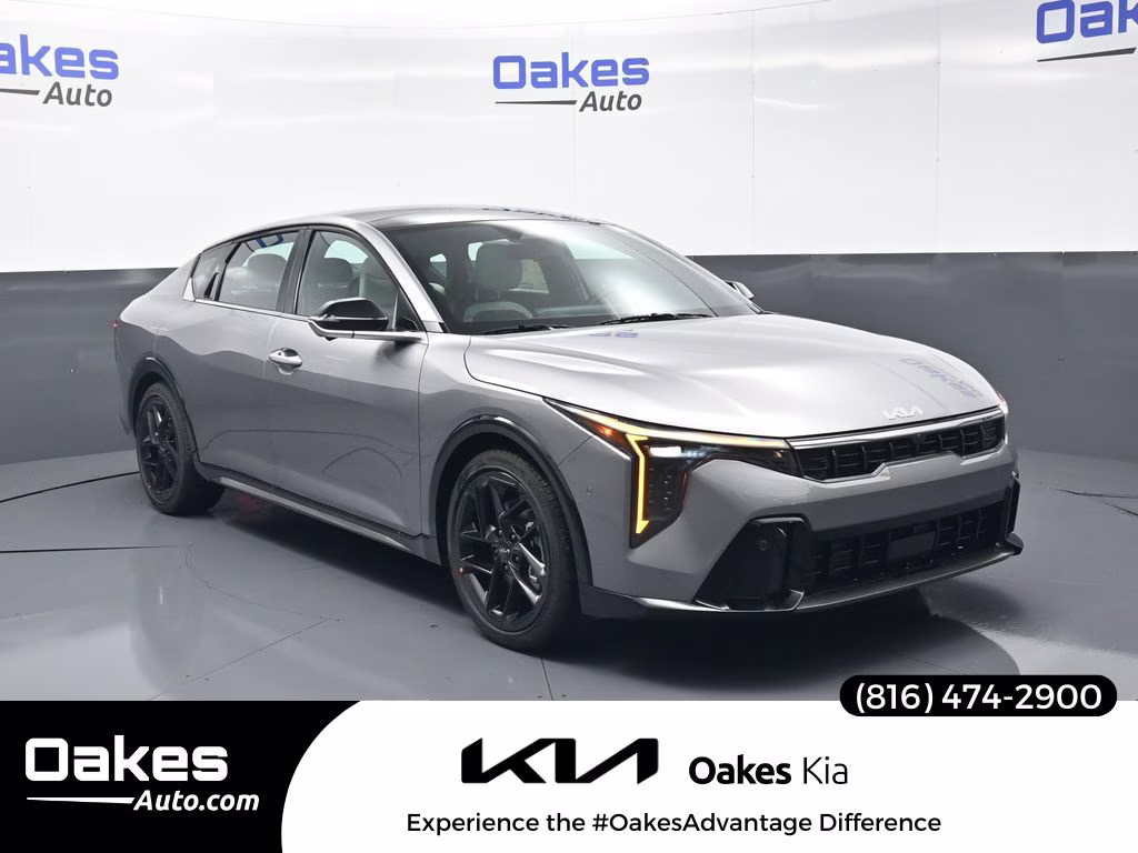 2026 Kia K4 GT-Line Turbo AT's photo