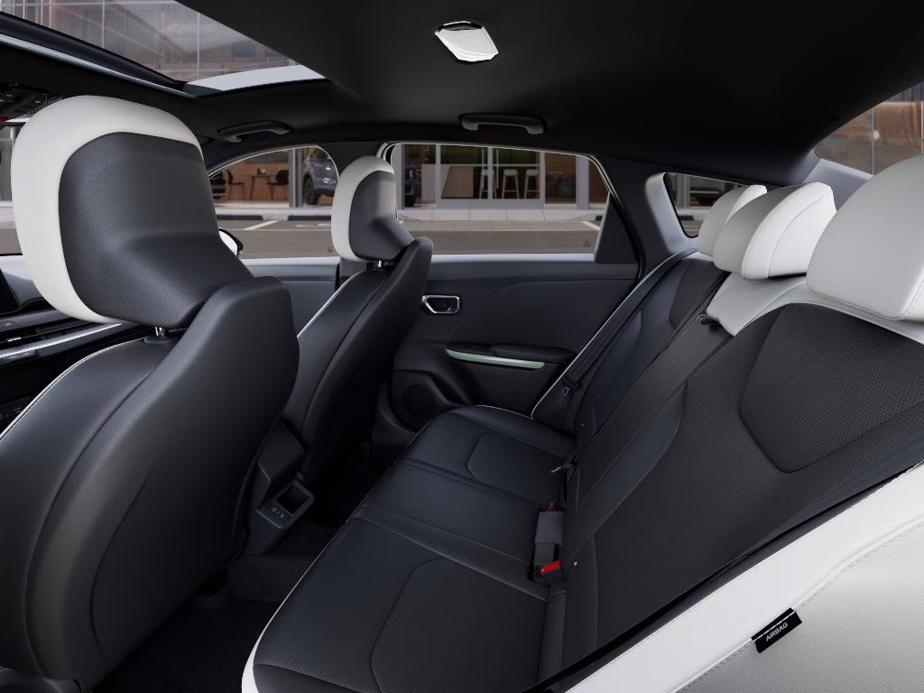 2026 Snow White Pearl Kia K4 GT-Line FWD Sedan