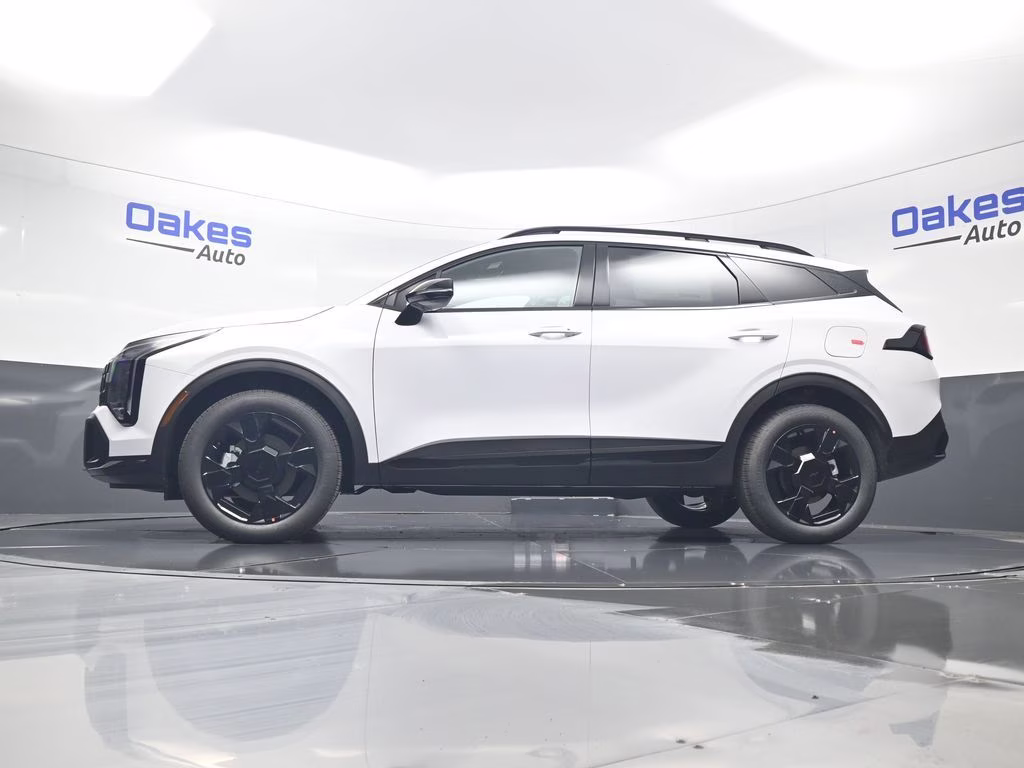 2026 Glacial White Pearl Kia Sportage X-Line AWD SUV