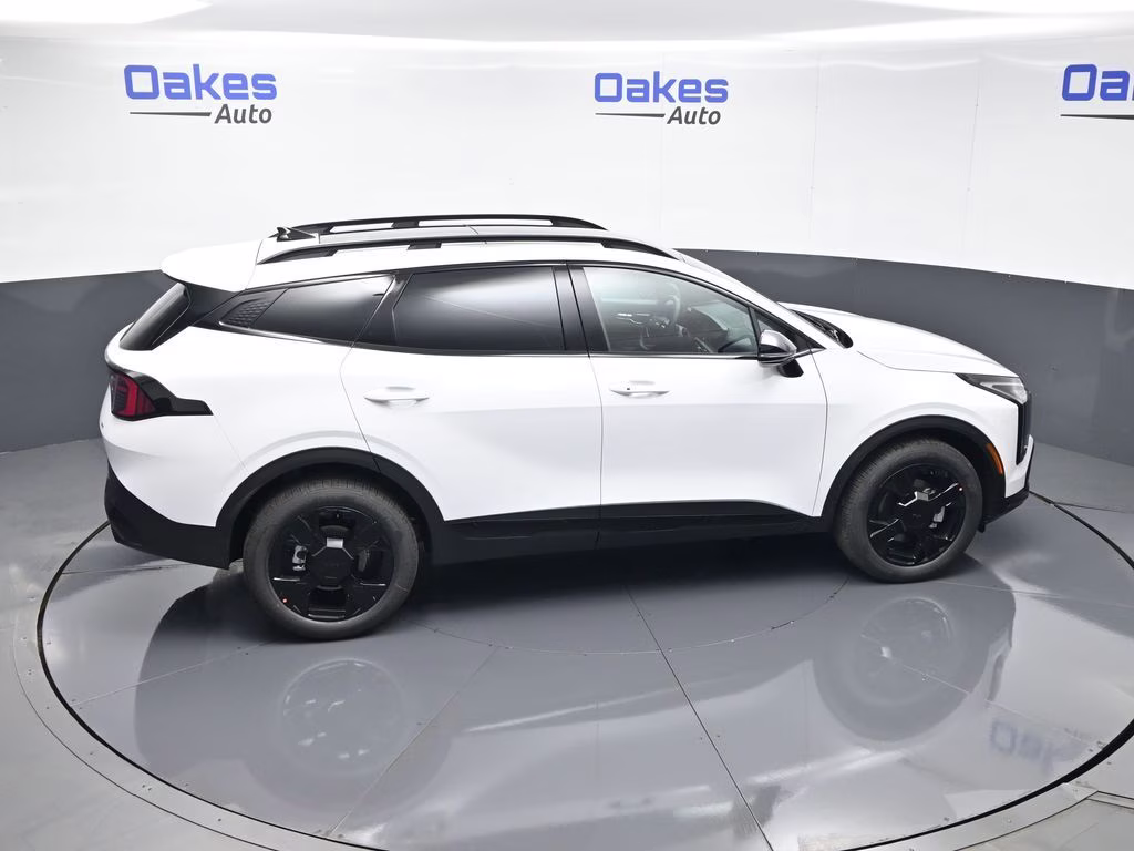 2026 Glacial White Pearl Kia Sportage X-Line AWD SUV