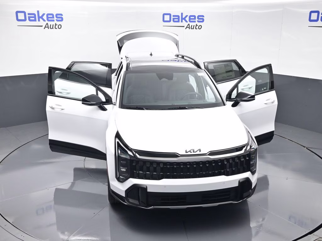 2026 Glacial White Pearl Kia Sportage X-Line AWD SUV