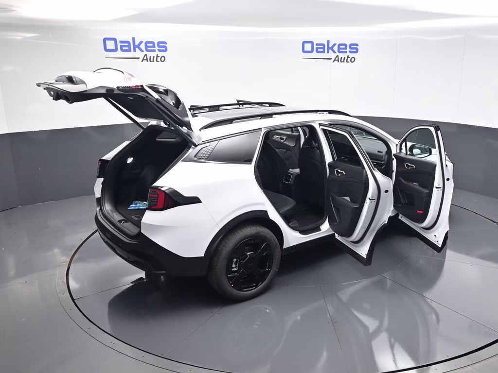 2026 Glacial White Pearl Kia Sportage X-Line AWD SUV