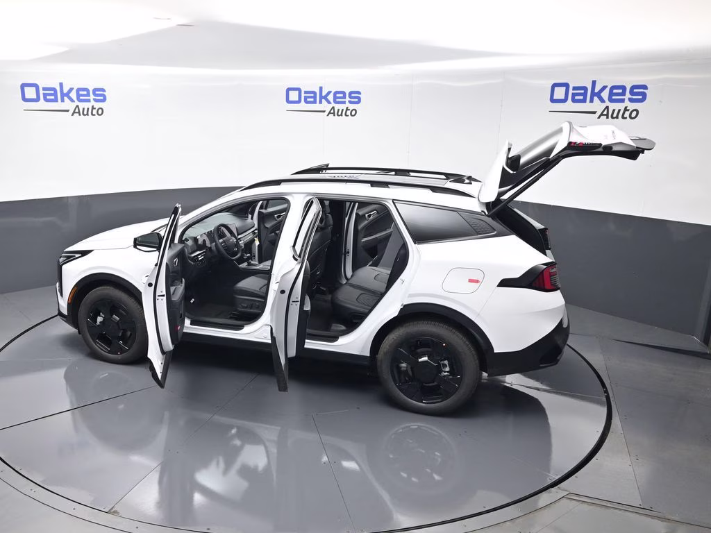 2026 Glacial White Pearl Kia Sportage X-Line AWD SUV