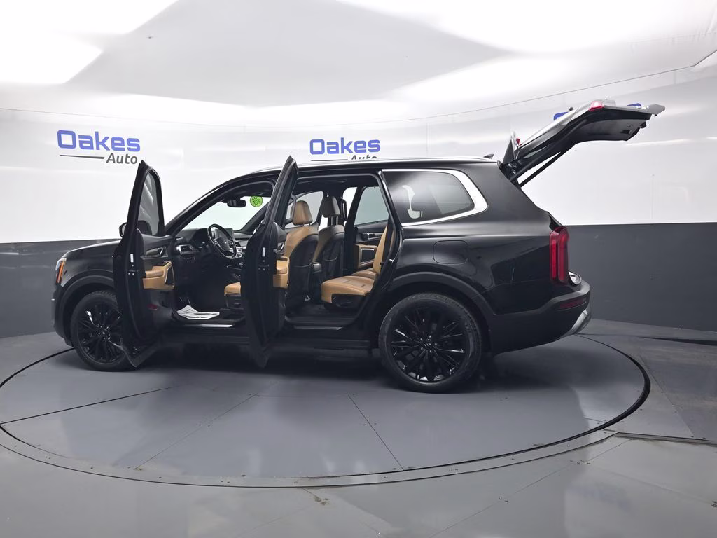 2020 Ebony Black Kia Telluride SX AWD SUV