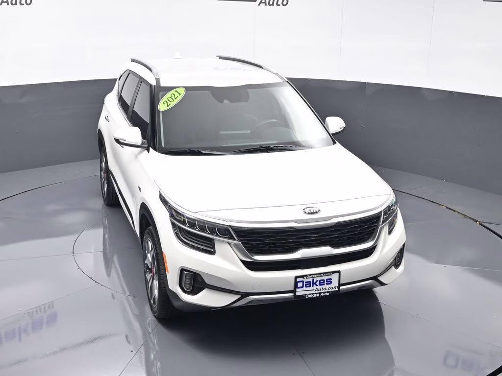 2021 Snow White Pearl Kia Seltos SX AWD SUV
