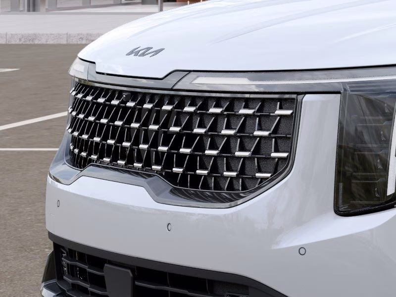 2026 Snow White Pearl Kia Carnival Hybrid SX Prestige FWD Van