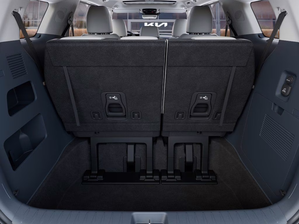 2026 Snow White Pearl Kia Carnival Hybrid SX Prestige FWD Van