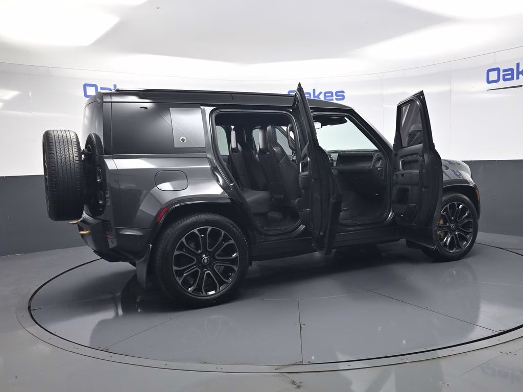 2025 Carpathian Gray Metallic Land Rover Defender 110 OCTA AWD SUV