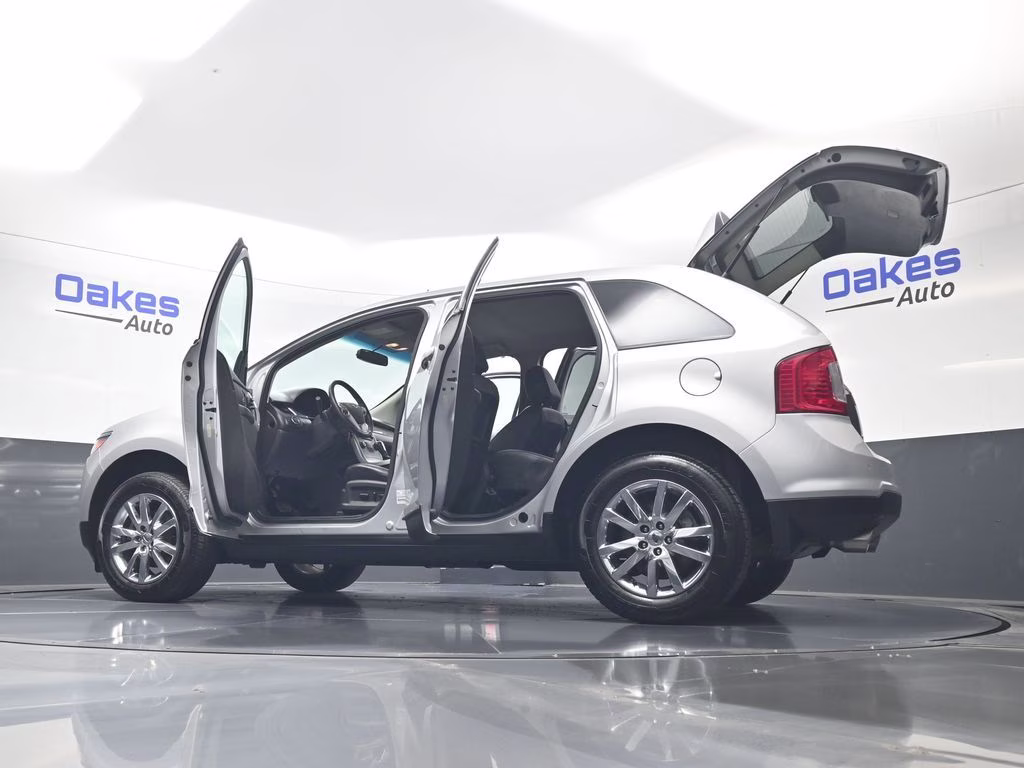 2014 Ingot Silver Ford Edge SEL FWD SUV