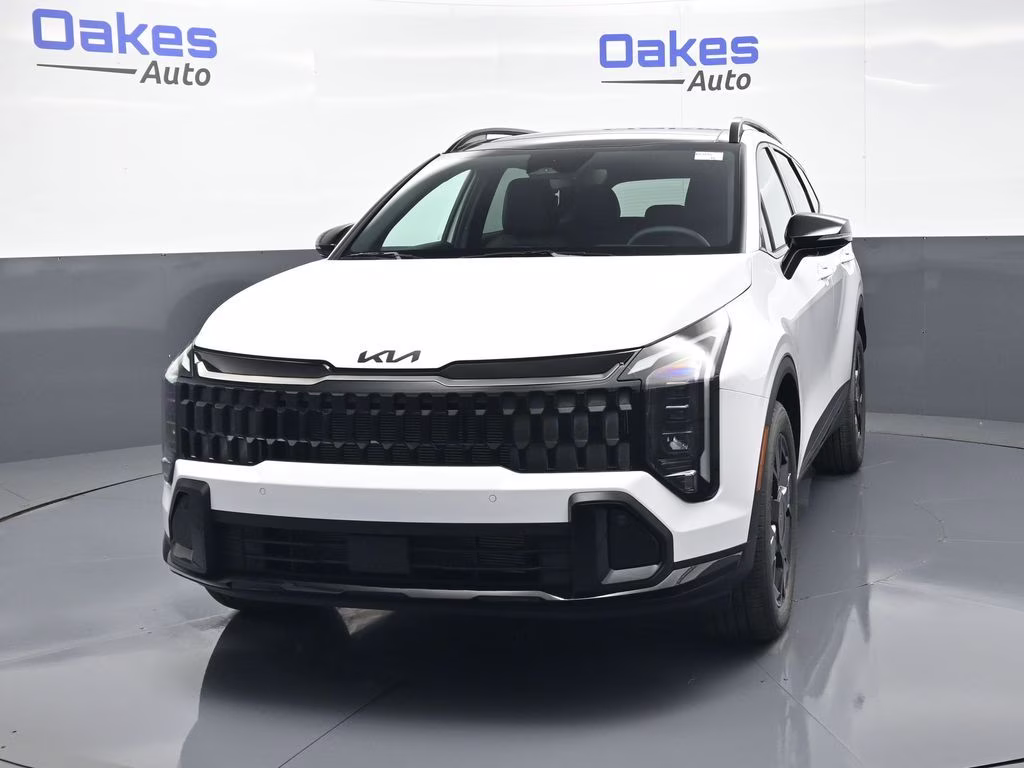 2026 Glacial White Pearl Kia Sportage X-Line AWD SUV