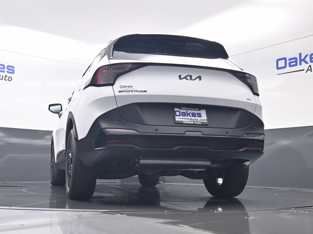 2026 Glacial White Pearl Kia Sportage X-Line AWD SUV
