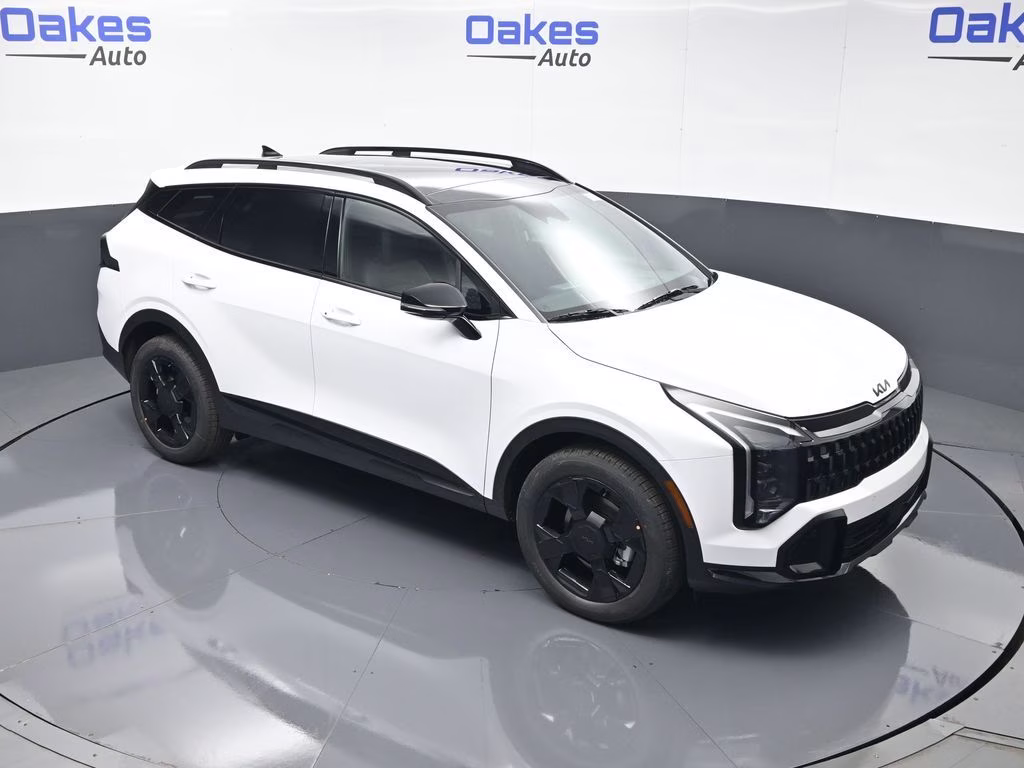 2026 Glacial White Pearl Kia Sportage X-Line AWD SUV