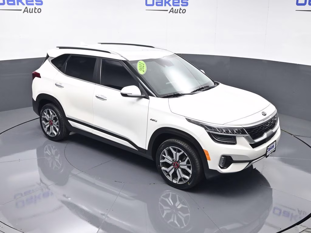 2021 Snow White Pearl Kia Seltos SX AWD SUV