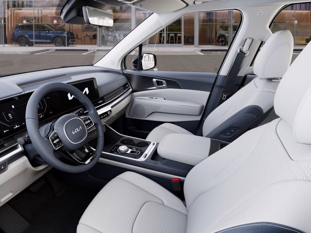 2026 Snow White Pearl Kia Carnival Hybrid SX Prestige FWD Van