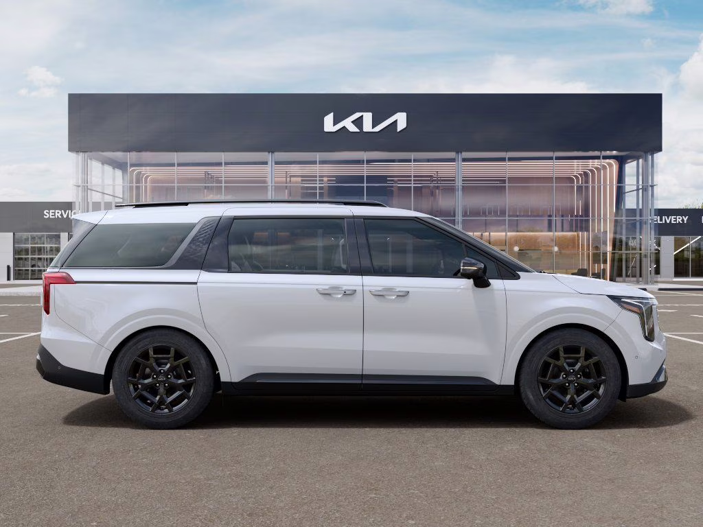 2026 Snow White Pearl Kia Carnival Hybrid SX FWD Van