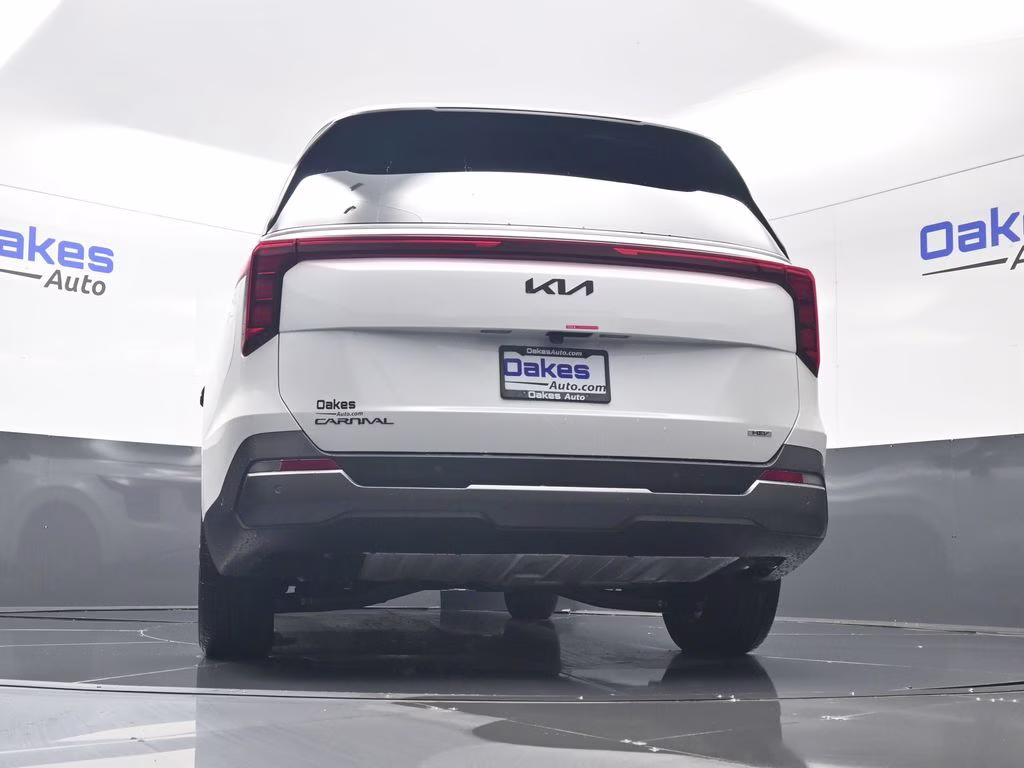 2026 Snow White Pearl Kia Carnival Hybrid SX FWD Van