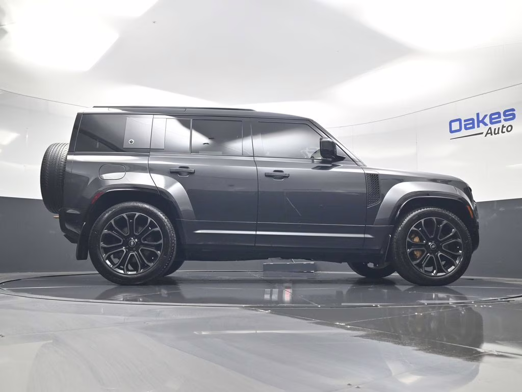 2025 Carpathian Gray Metallic Land Rover Defender 110 OCTA AWD SUV