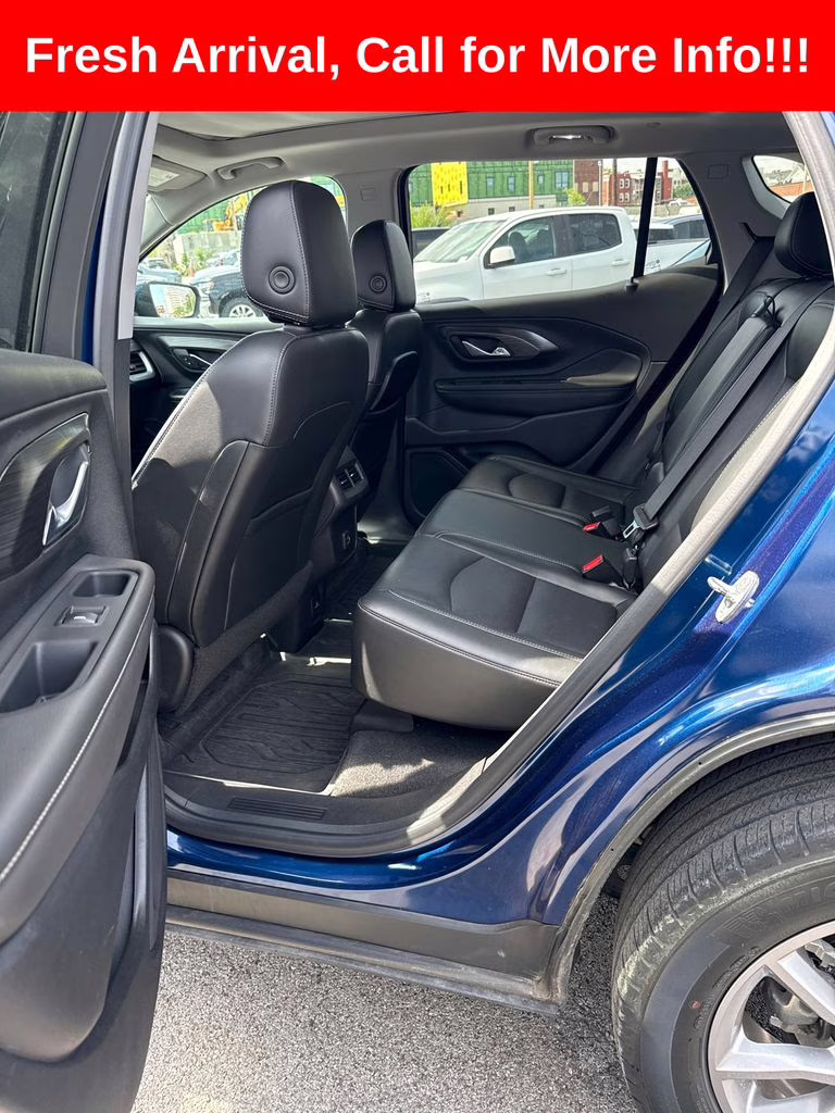 2022 Marine Metallic GMC Terrain SLT AWD SUV