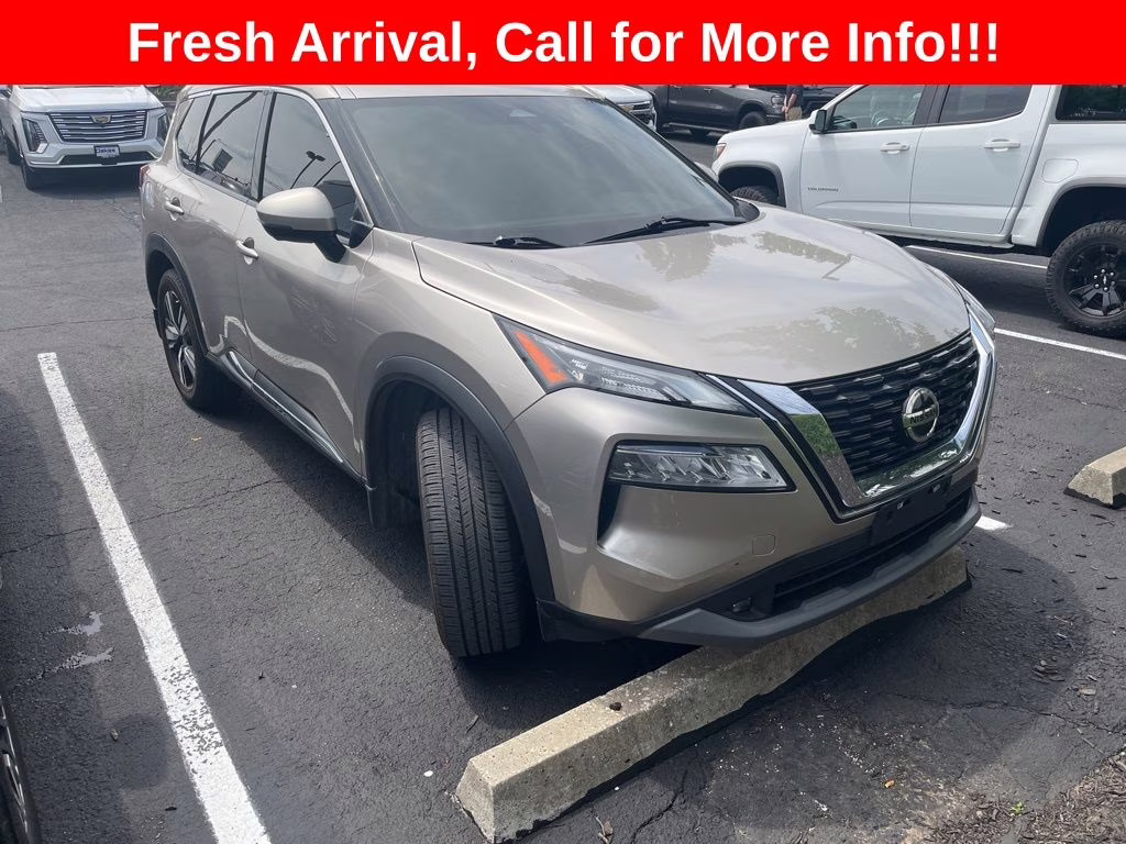 2021 Champagne Silver Metallic Nissan Rogue SL AWD SUV