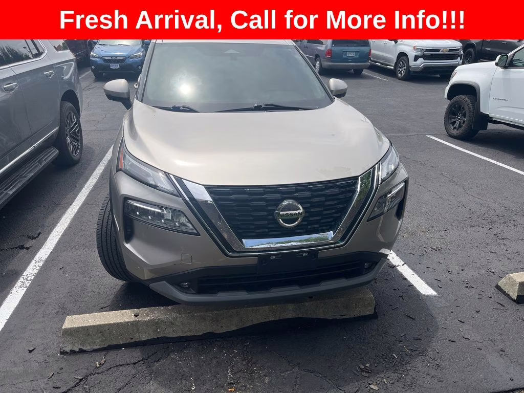 2021 Champagne Silver Metallic Nissan Rogue SL AWD SUV