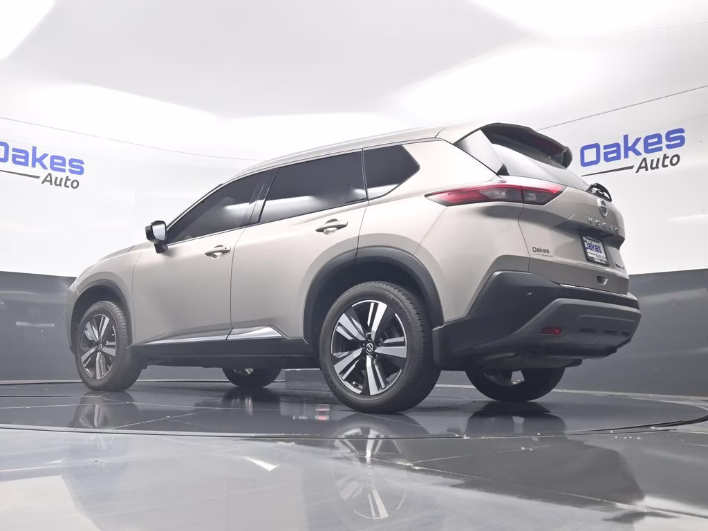 2021 Champagne Silver Metallic Nissan Rogue SL AWD SUV