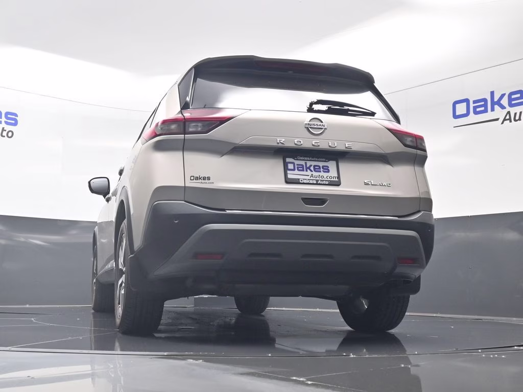 2021 Champagne Silver Metallic Nissan Rogue SL AWD SUV