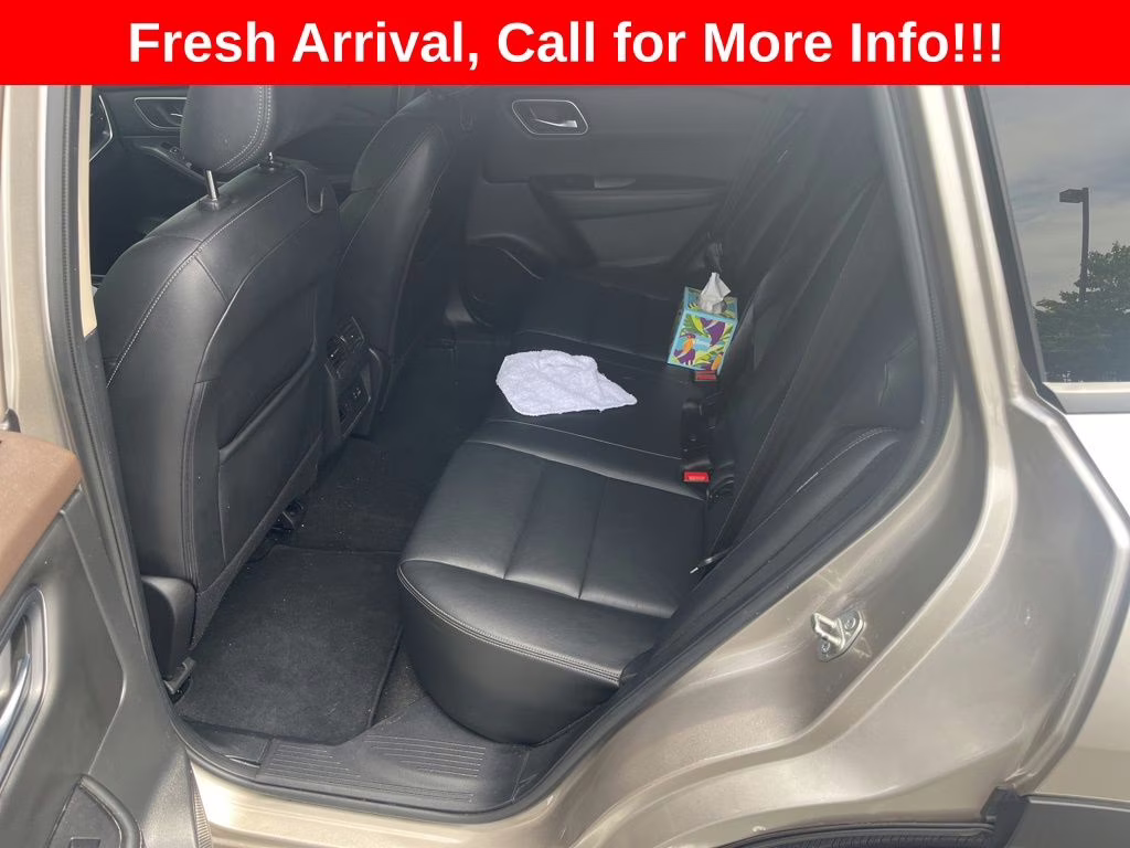 2021 Champagne Silver Metallic Nissan Rogue SL AWD SUV