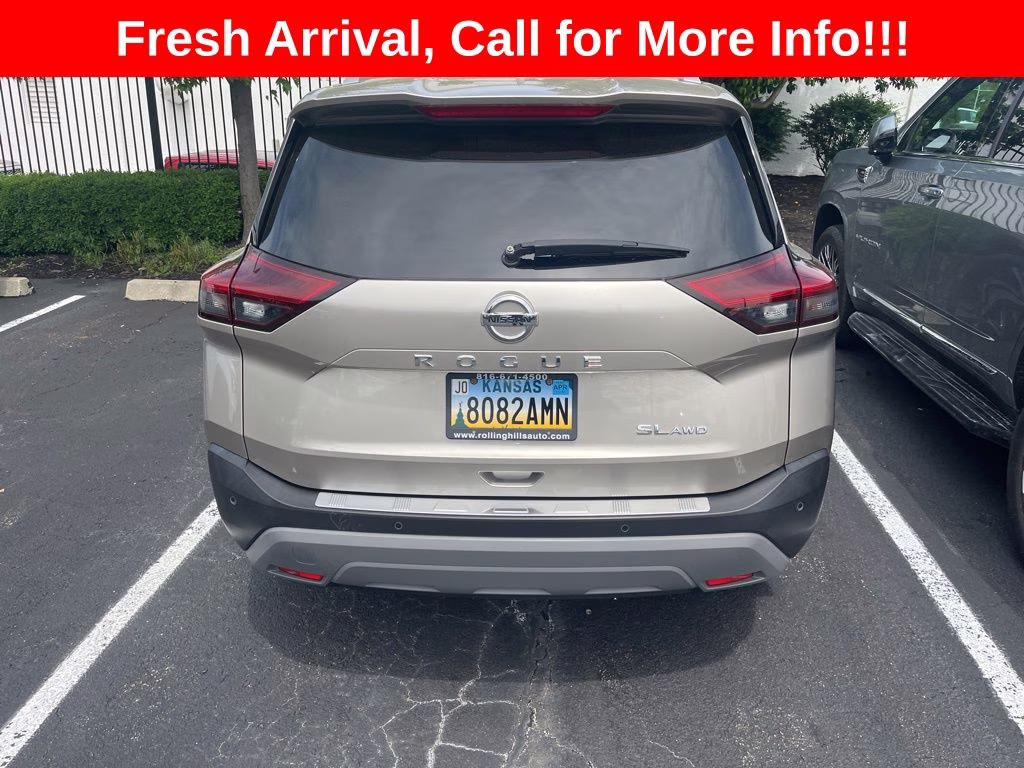 2021 Champagne Silver Metallic Nissan Rogue SL AWD SUV