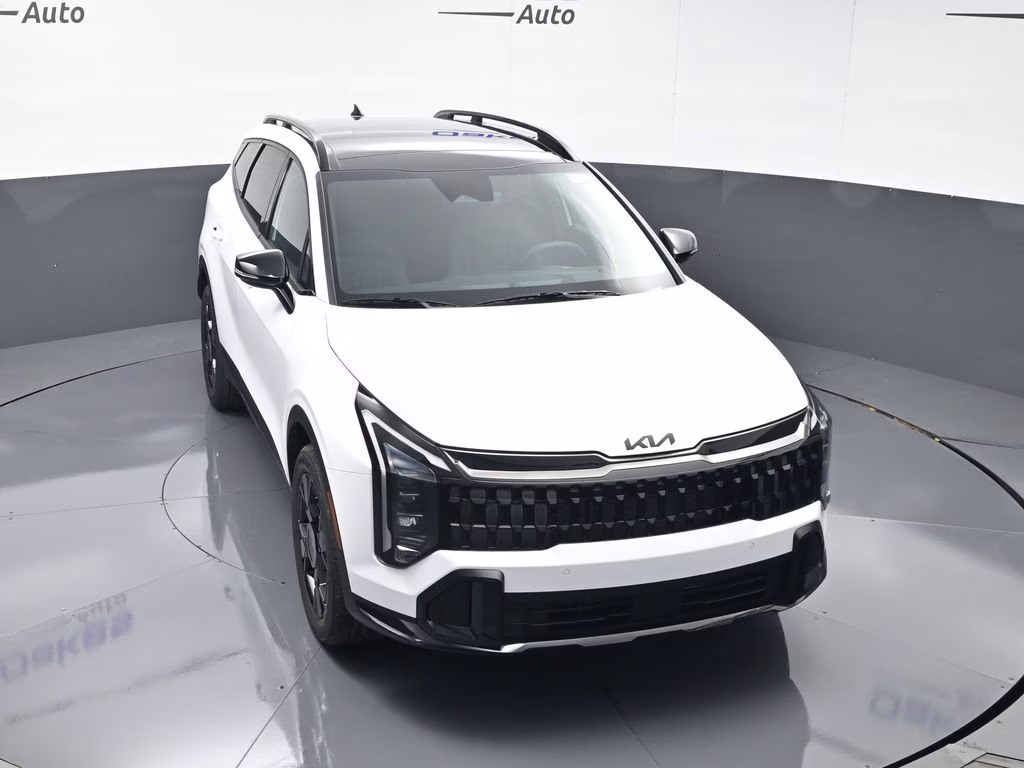 2026 Glacial White Pearl Kia Sportage X-Line AWD SUV