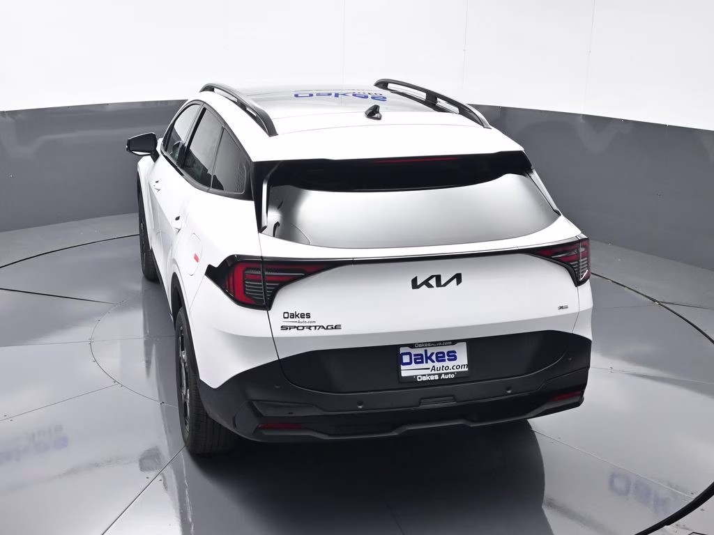 2026 Glacial White Pearl Kia Sportage X-Line AWD SUV