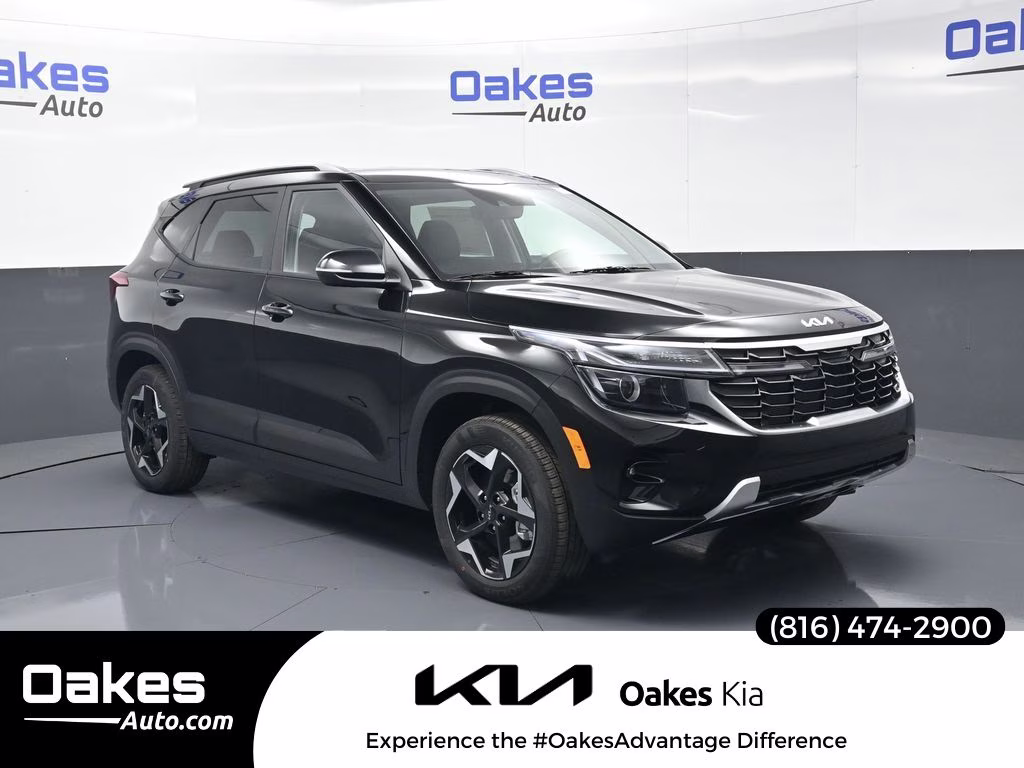 2026 Fusion Black Kia Seltos S AWD SUV