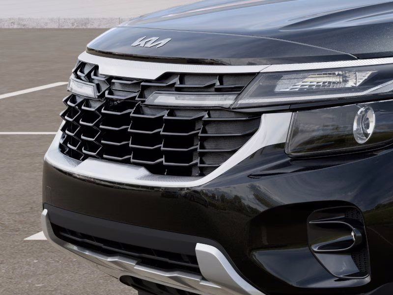 2026 Fusion Black Kia Seltos S AWD SUV