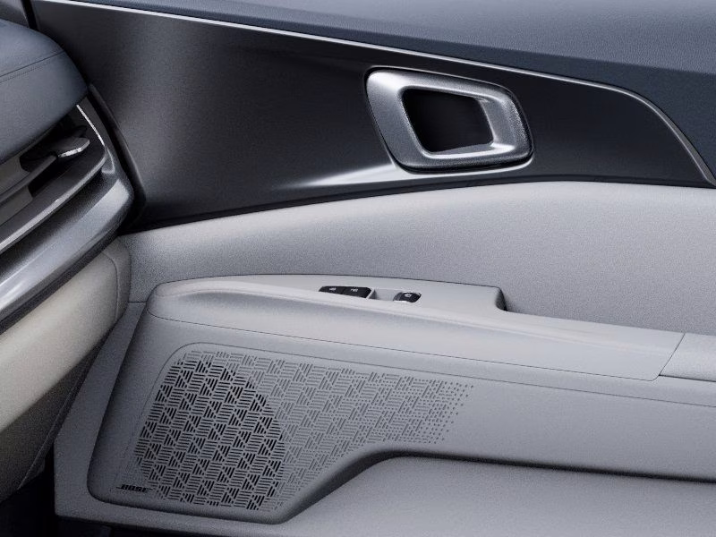 2026 Snow White Pearl Kia Carnival Hybrid SX Prestige FWD Van