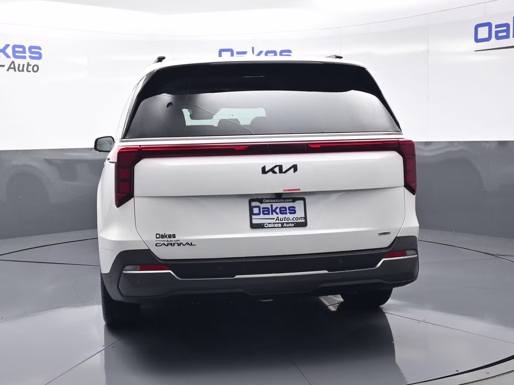 2026 Snow White Pearl Kia Carnival Hybrid SX FWD Van