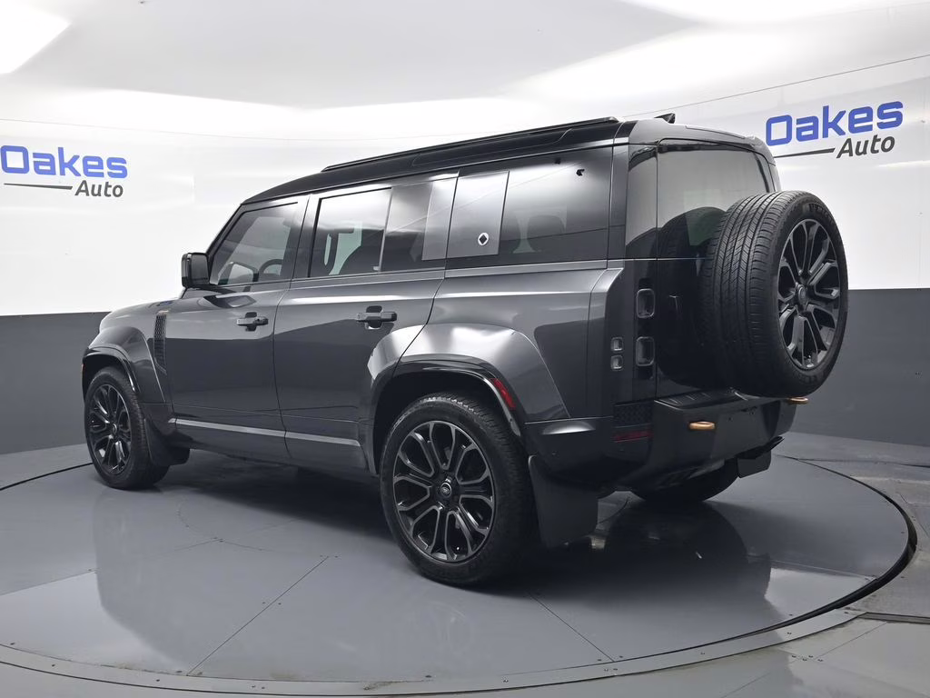 2025 Carpathian Gray Metallic Land Rover Defender 110 OCTA AWD SUV