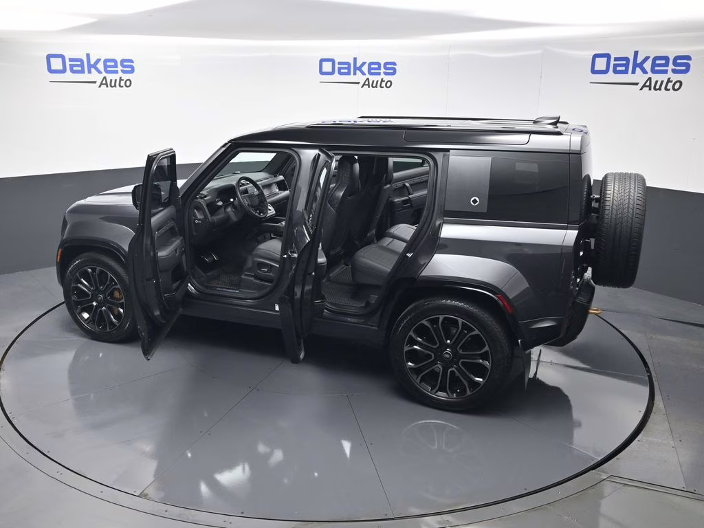 2025 Carpathian Gray Metallic Land Rover Defender 110 OCTA AWD SUV