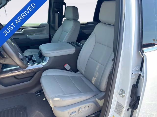 2025 Summit White Chevrolet Silverado 2500HD LTZ 4X4 Truck