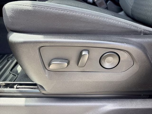 2024 Sterling Gray Metallic Chevrolet Silverado 1500 RST 4X4 Truck