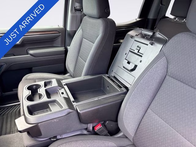 2024 Sterling Gray Metallic Chevrolet Silverado 1500 RST 4X4 Truck