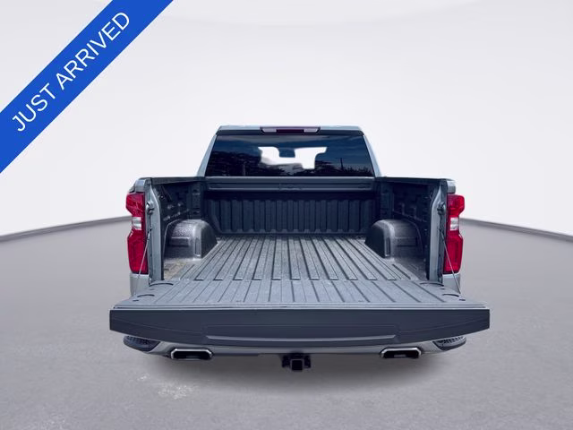 2024 Sterling Gray Metallic Chevrolet Silverado 1500 RST 4X4 Truck