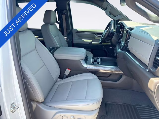 2025 Summit White Chevrolet Silverado 2500HD LTZ 4X4 Truck