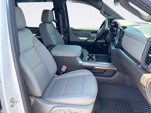 2025 Summit White Chevrolet Silverado 2500HD LTZ 4X4 Truck