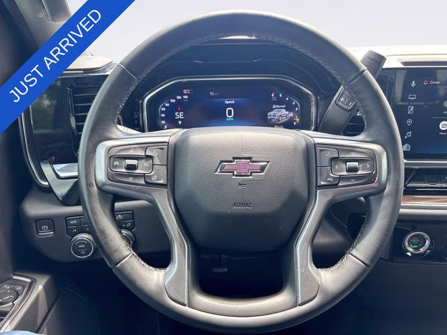 2024 Sterling Gray Metallic Chevrolet Silverado 1500 RST 4X4 Truck