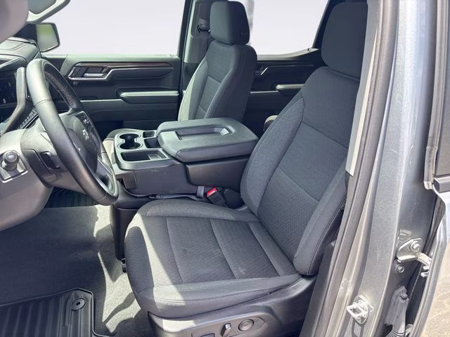 2024 Sterling Gray Metallic Chevrolet Silverado 1500 RST 4X4 Truck