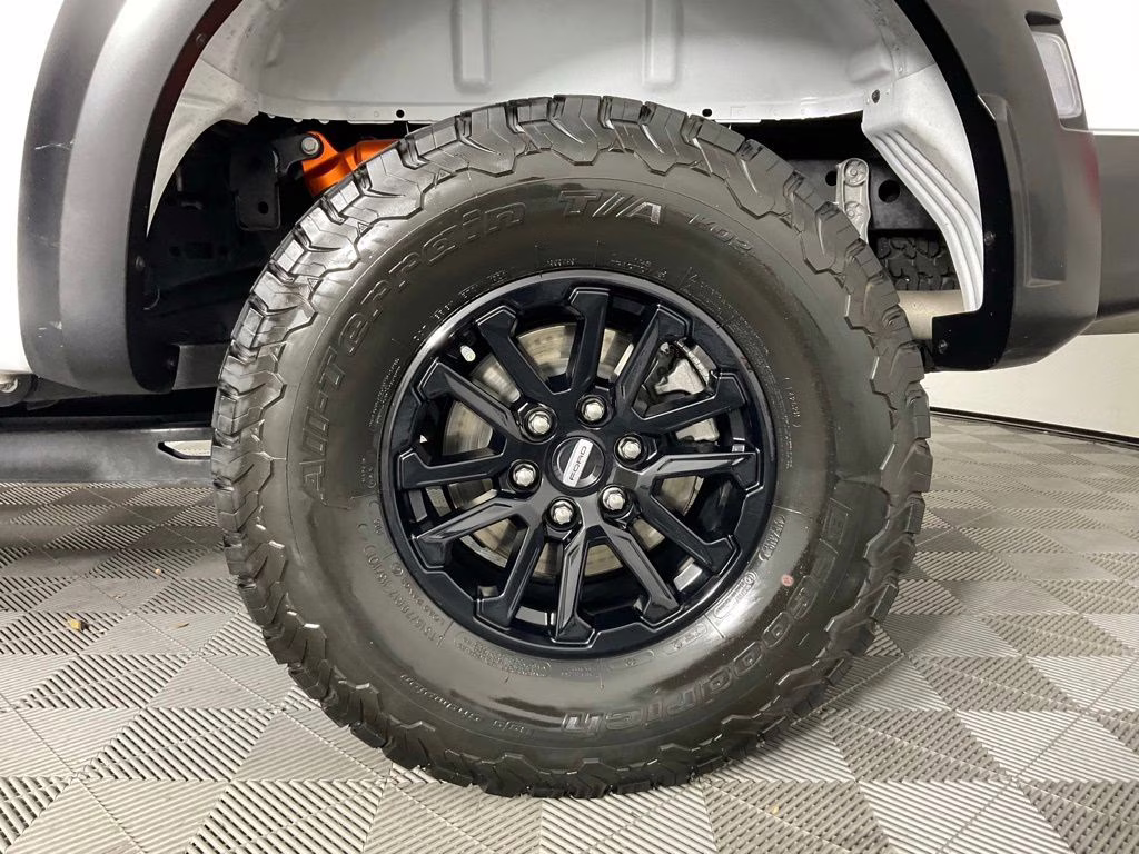 2024 Oxford White Ford F-150 Raptor 4X4 Truck