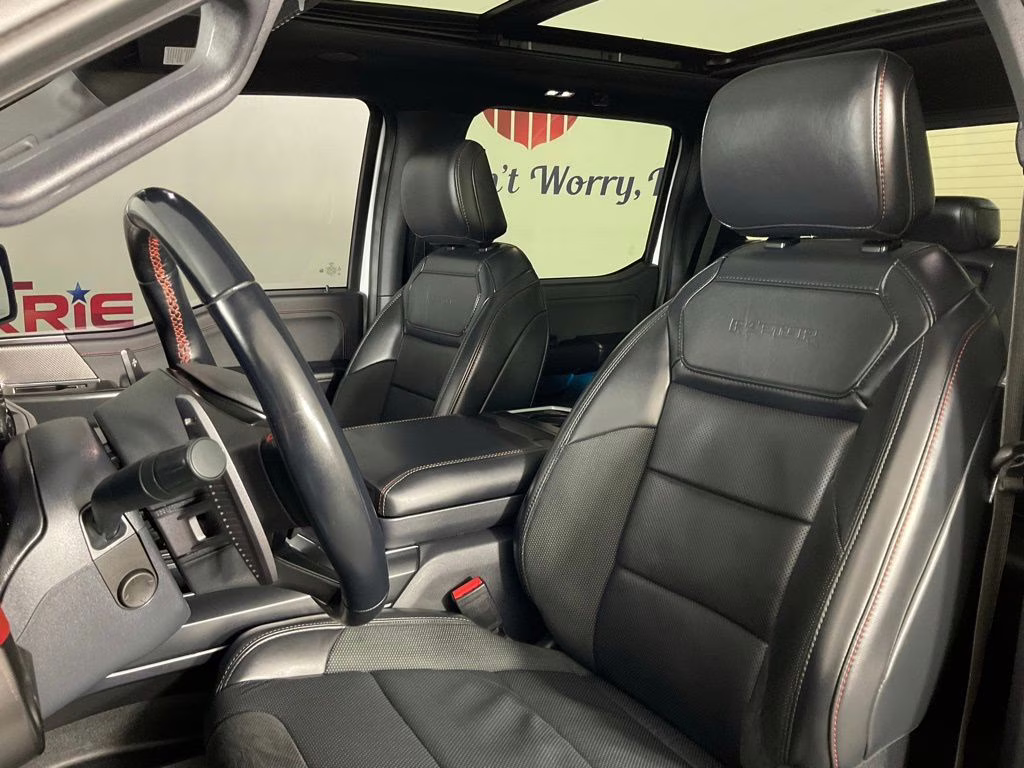 2024 Oxford White Ford F-150 Raptor 4X4 Truck